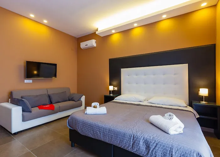 Hotel Bh Napoli Railway